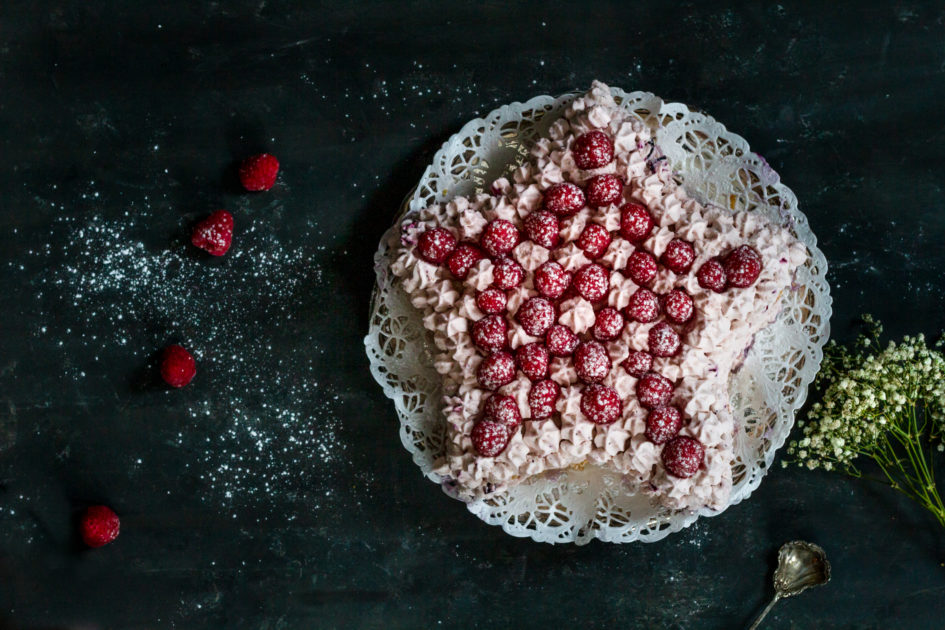 Otto's favorite raspberry cake â€“ Sara's Kitchen Garden
